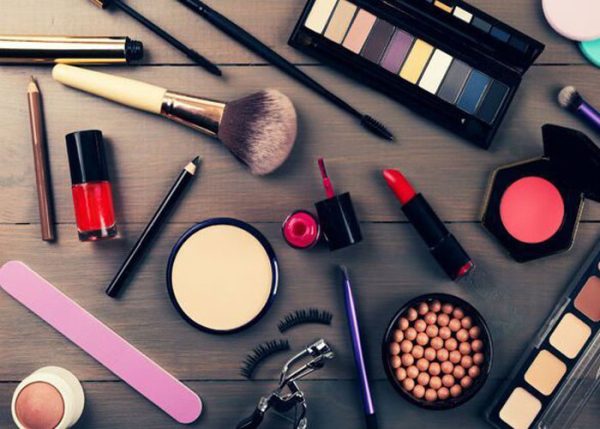 بانک موبایل لوازم آرایشی و بهداشتی استان گلستان